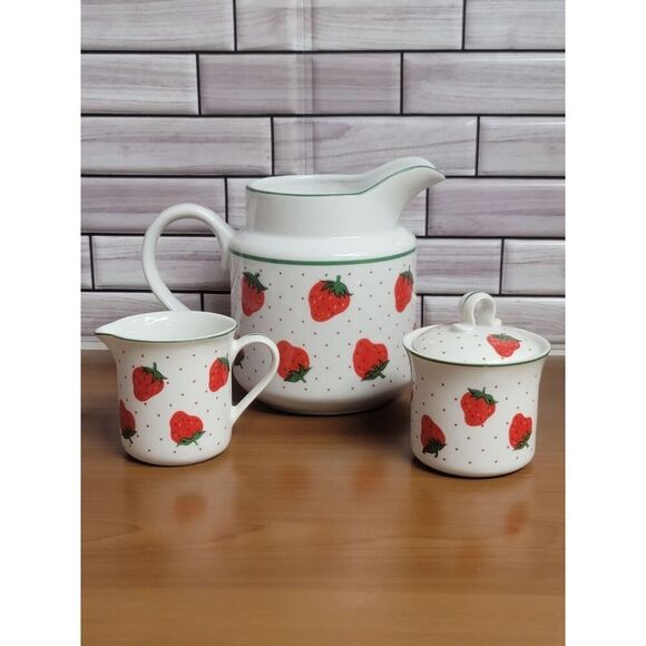 Vintage Japan Rosenthal Netter Strawberry Pitcher, Sugar and Creamer Set - Picture 1 of 8